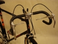 Bicicleta_clasica_cicloturismo_urbana_Raleigh_randonneur_personalizada_cuero_007