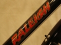 Bicicleta_clasica_cicloturismo_urbana_Raleigh_randonneur_personalizada_cuero_018