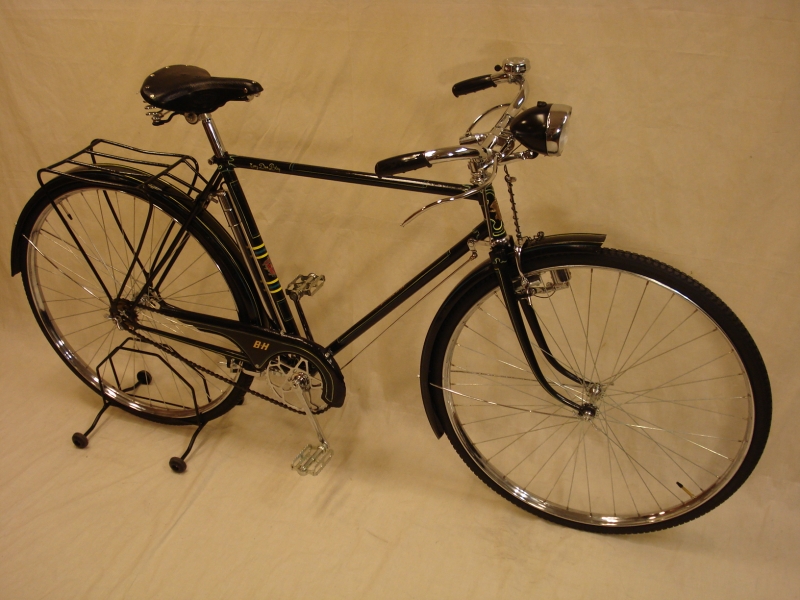 Restauracion_bicicleta_clasica_BH_antigua_varillas_oxido_pintura_cromado_Orbea_GAC_SuperCIL_Derbi_Rabasa_Peugeot_DAL_Gimson_Zeus_Motobecane_Torrot_Terrot_Ducson_Bianchi_Emporium_Raleigh_Dogo_Azor_Gazelle_Razesa_Mentor_004