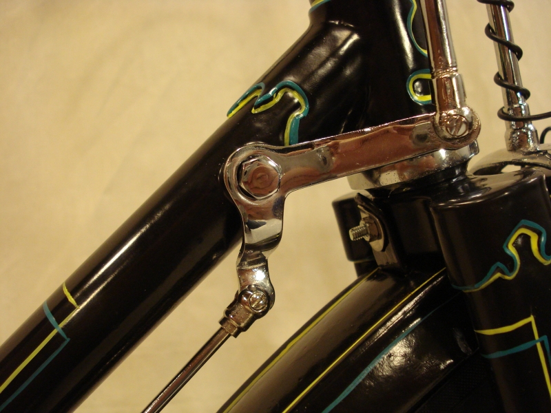 Restauracion_bicicleta_clasica_BH_antigua_varillas_oxido_pintura_cromado_Orbea_GAC_SuperCIL_Derbi_Rabasa_Peugeot_DAL_Gimson_Zeus_Motobecane_Torrot_Terrot_Ducson_Bianchi_Emporium_Raleigh_Dogo_Azor_Gazelle_Razesa_Mentor_036