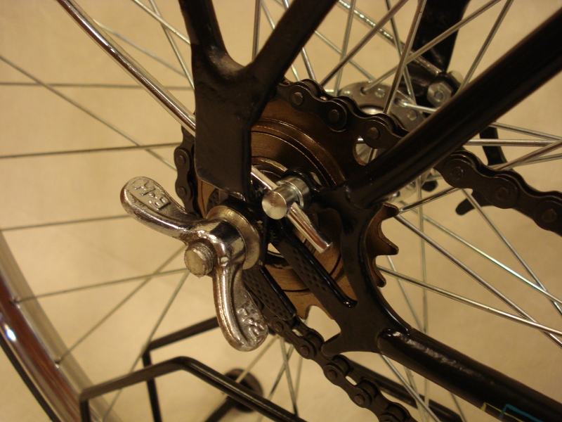 Restauracion_bicicleta_clasica_BH_antigua_varillas_oxido_pintura_cromado_Orbea_GAC_SuperCIL_Derbi_Rabasa_Peugeot_DAL_Gimson_Zeus_Motobecane_Torrot_Terrot_Ducson_Bianchi_Emporium_Raleigh_Dogo_Azor_Gazelle_Razesa_Mentor_062