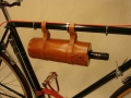 Portavino_bicicleta_antigua_cuero_madera_personalizado_01