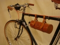 Portavino_bicicleta_antigua_cuero_madera_personalizado_03