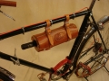 Portavino_bicicleta_antigua_cuero_madera_personalizado_04