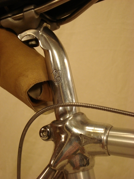 Bicicleta_clasica_ALAN_carreras_antigua_carretera_aluminio_Campagnolo_Cinelli_10
