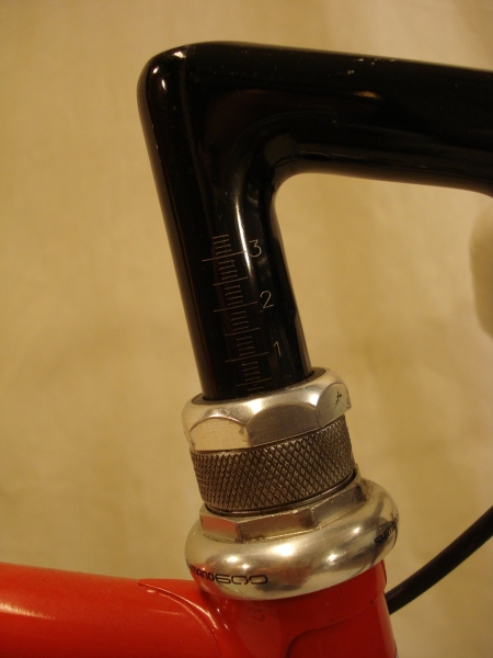 Bicicleta_clasica_contrarreloj_Cinelli_Campagnolo_Shimano_600_cabra_antigua_Columbus_013