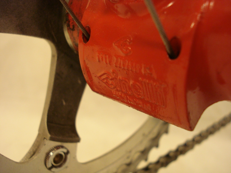Bicicleta_clasica_contrarreloj_Cinelli_Campagnolo_Shimano_600_cabra_antigua_Columbus_041