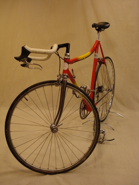 Bicicleta_clasica_contrarreloj_Cinelli_Campagnolo_Shimano_600_cabra_antigua_Columbus_043