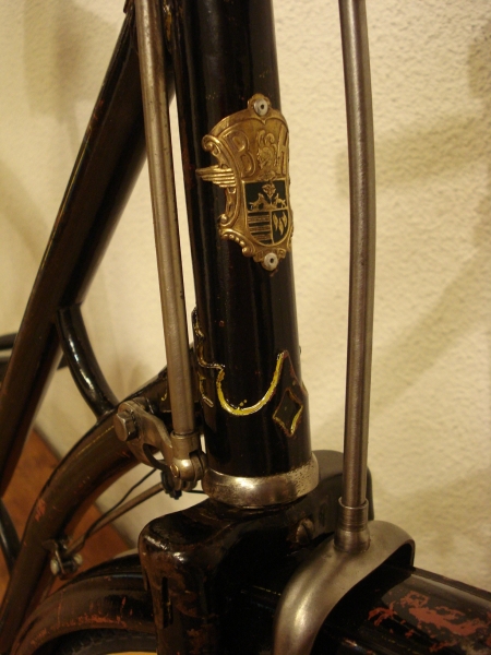 Bicicleta_antigua_BH_varillas_señora_restauracion_conservadora_006