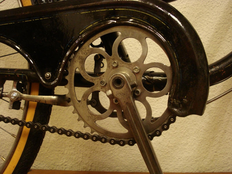 Bicicleta_antigua_BH_varillas_señora_restauracion_conservadora_019
