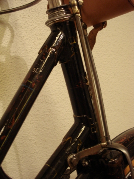 Bicicleta_antigua_BH_varillas_señora_restauracion_conservadora_020