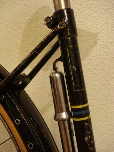 Bicicleta_antigua_BH_varillas_señora_restauracion_conservadora_023