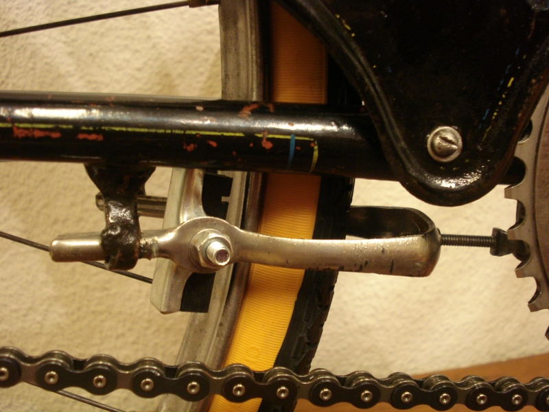 Bicicleta_antigua_BH_varillas_señora_restauracion_conservadora_030