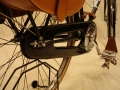 Bicicleta_replica_Bianchi_antigua_varillas_clasica_paseo_cuero_ciudad_Brooks_047