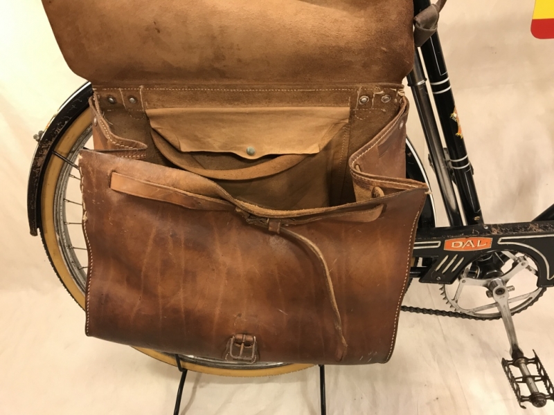 Bicicleta_antigua_DAL_Correos_Orbea_reparto_cartero_clasica_020