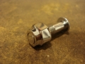 Cromado_piezas_bicicleta_antigua_varillas_clasica_frenos_manillar_tija_nuez_direccion_pedalier_cazoletas_tornillos_cubrecadena_guardabarros_bieletas_timbre_plato_bielas_009