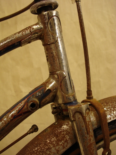 Bicicleta_antigua_Ducson_varillas_clasica_paseo_cuero_ciudad_años_50_restauración_021