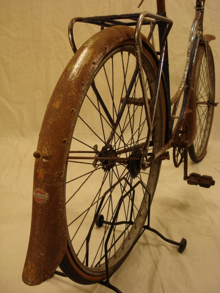 Bicicleta_antigua_Ducson_varillas_clasica_paseo_cuero_ciudad_años_50_restauración_052