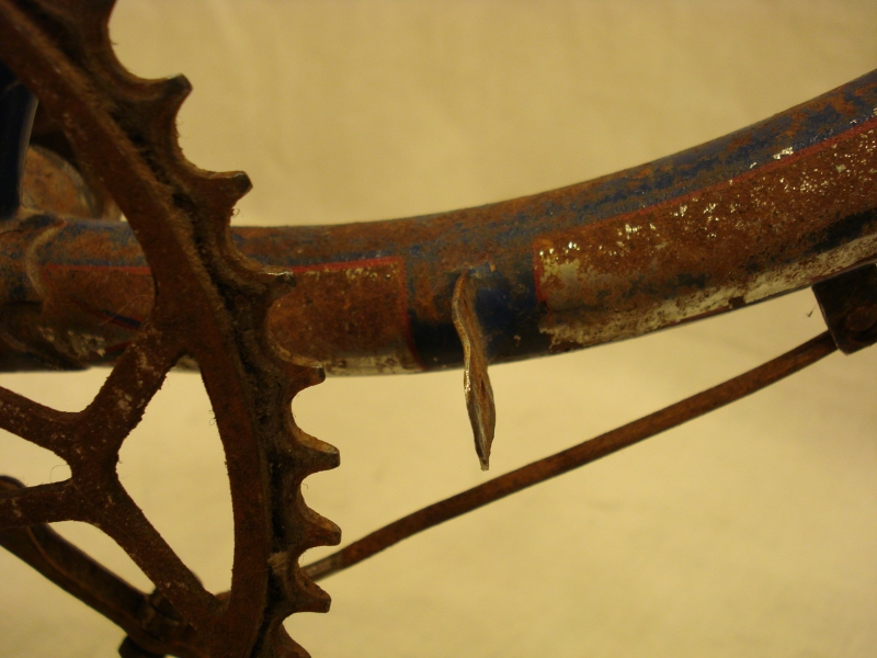 Bicicleta_antigua_Ducson_varillas_clasica_paseo_cuero_ciudad_años_50_restauración_070
