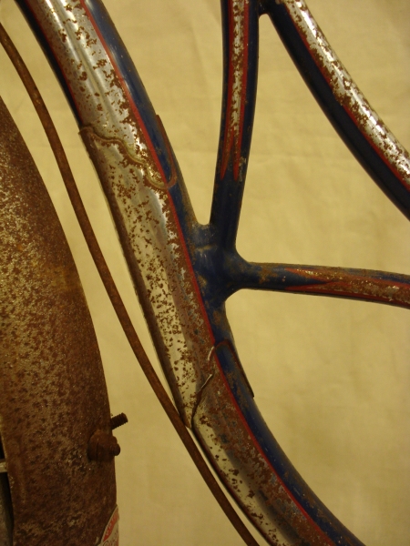 Bicicleta_antigua_Ducson_varillas_clasica_paseo_cuero_ciudad_años_50_restauración_084