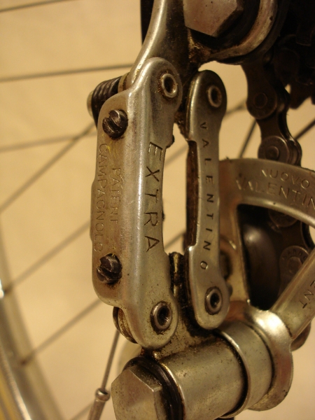 Bicicleta_antigua_Edoardo_Bianchi_paseo_Campagnolo_Valentino_ciudad_Brooks__019