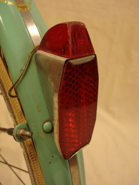 Bicicleta_antigua_Edoardo_Bianchi_paseo_Campagnolo_Valentino_ciudad_Brooks__039