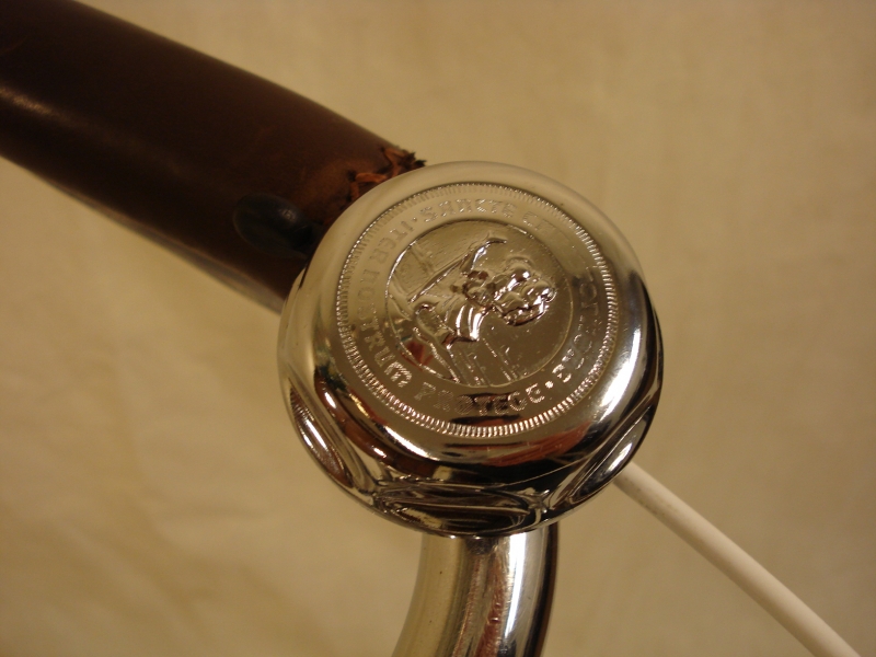 Bicicleta_antigua_Motobecane_Porteur_Parisien_randonneur_clasica_señora_1958_francesa_060