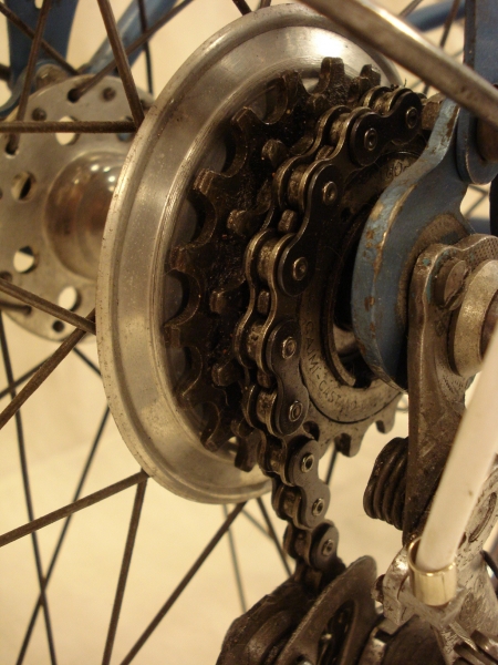 Bicicleta_antigua_Motobecane_Porteur_Parisien_randonneur_clasica_señora_1958_francesa_089