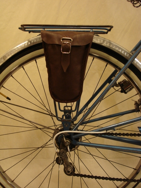 Bicicleta_antigua_Motobecane_Porteur_Parisien_randonneur_clasica_señora_1958_francesa_104