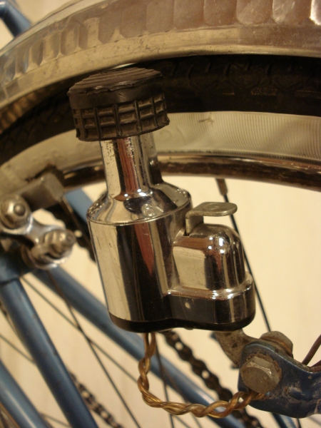 Bicicleta_antigua_Motobecane_Porteur_Parisien_randonneur_clasica_señora_1958_francesa_112