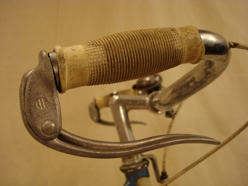 Bicicleta_antigua_Motobecane_Porteur_Parisien_randonneur_clasica_señora_1958_francesa_005