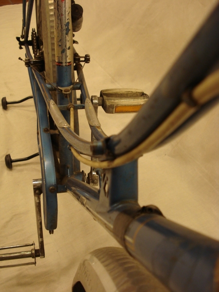Bicicleta_antigua_Motobecane_Porteur_Parisien_randonneur_clasica_señora_1958_francesa_011