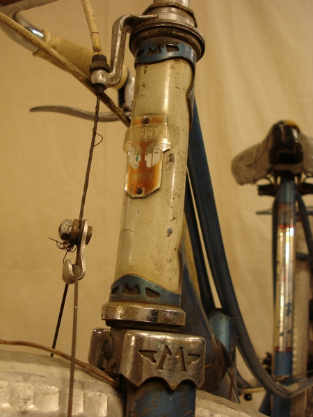 Bicicleta_antigua_Motobecane_Porteur_Parisien_randonneur_clasica_señora_1958_francesa_040