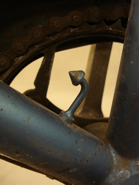 Bicicleta_antigua_Motobecane_Porteur_Parisien_randonneur_clasica_señora_1958_francesa_044
