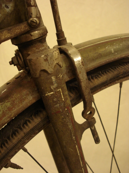Bicicleta_antigua_Super_CIL_varillas_topografo_museo_ferrocarril_Madrid_restauracion_031
