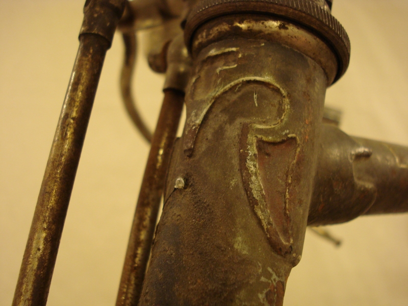 Bicicleta_antigua_Super_CIL_varillas_topografo_museo_ferrocarril_Madrid_restauracion_037