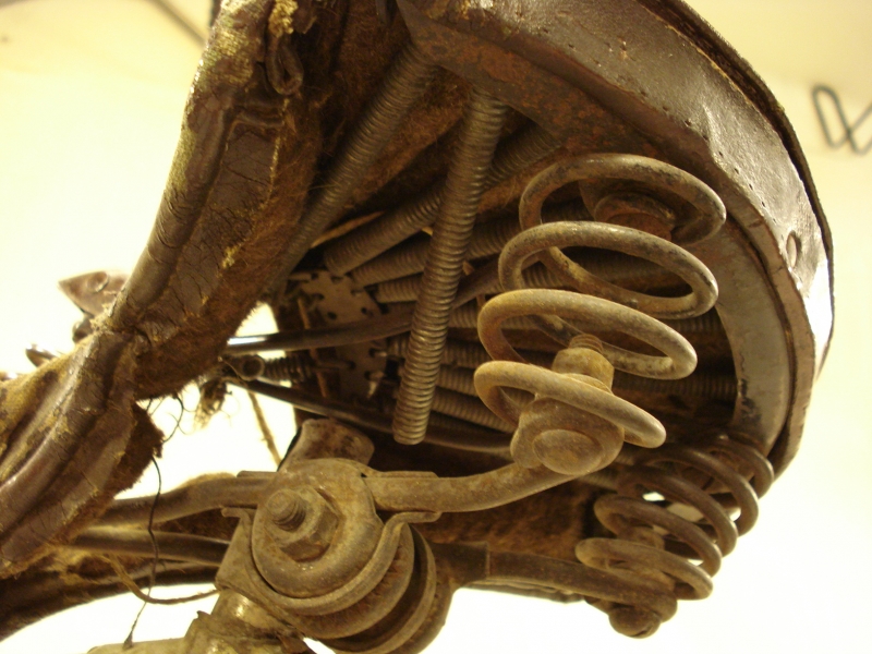 Bicicleta_antigua_Super_CIL_varillas_topografo_museo_ferrocarril_Madrid_restauracion_047