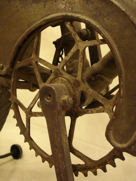 Bicicleta_antigua_Super_CIL_varillas_topografo_museo_ferrocarril_Madrid_restauracion_058