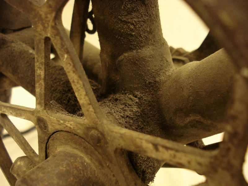 Bicicleta_antigua_Super_CIL_varillas_topografo_museo_ferrocarril_Madrid_restauracion_063