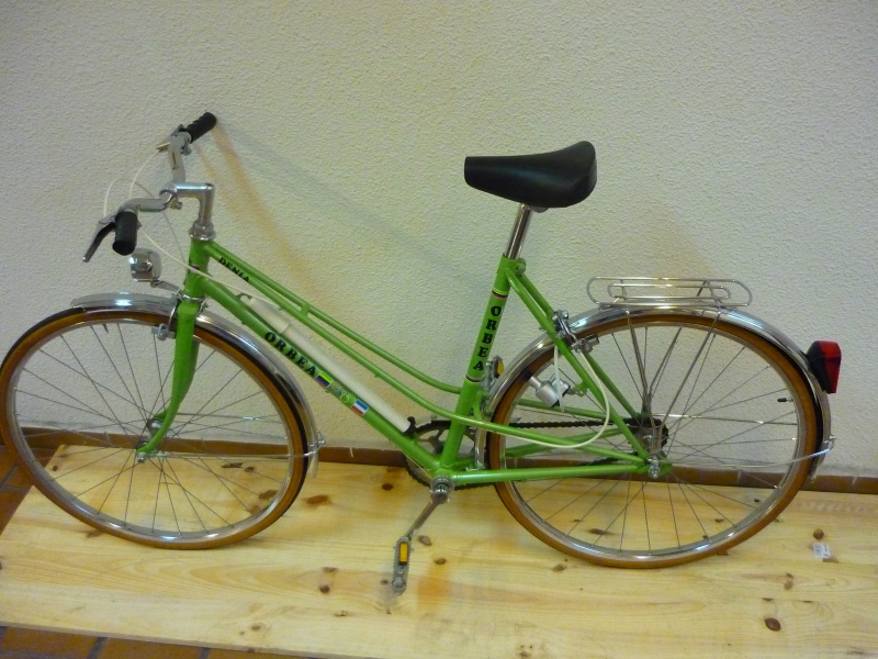 Bicicleta_paseo_Orbea_Denia_en_venta_NOS_original_tamaño_rueda_600A_talla_46_020