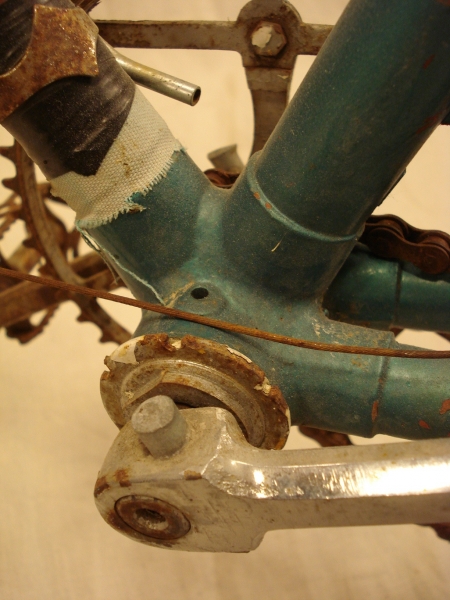 Leopolda_bicicleta_antigua_Orbea_Flavia_medio_paseo_no_restaurada_024