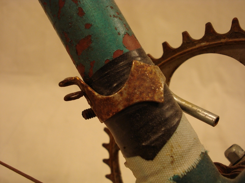 Leopolda_bicicleta_antigua_Orbea_Flavia_medio_paseo_no_restaurada_029