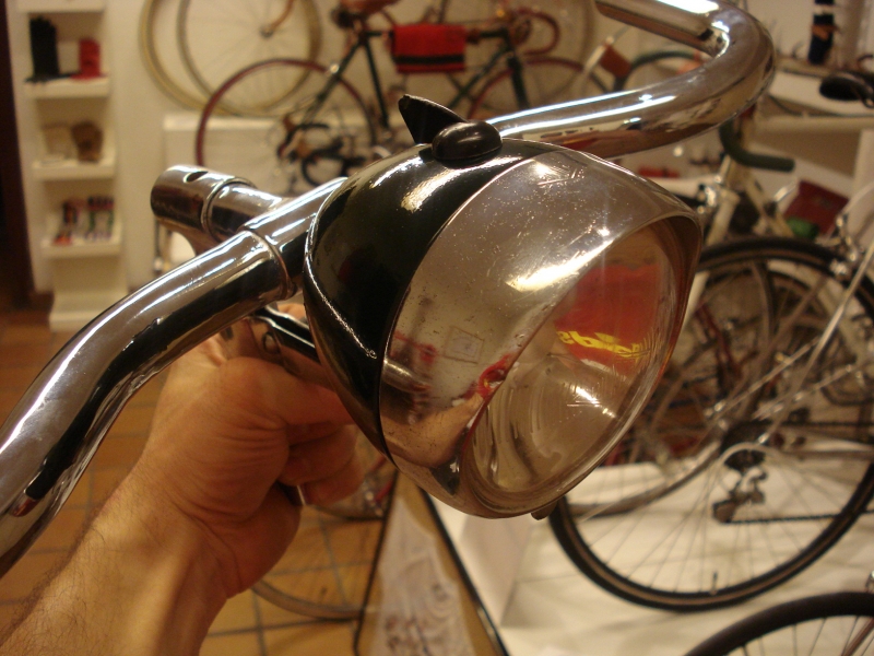 Leopolda_bicicleta_antigua_Orbea_Flavia_medio_paseo_en_proceso_051