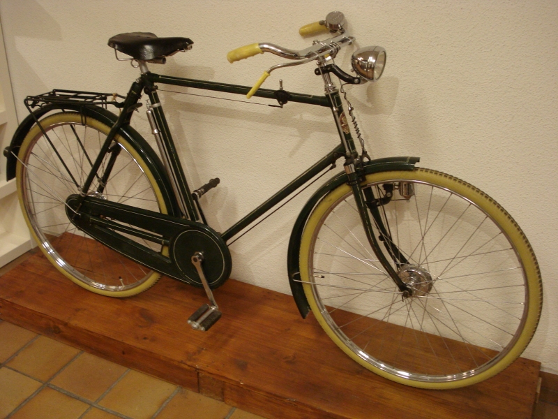 Bicicleta_antigua_varillas_Phillips_caballero_clasica_inglesa_frenos_tambor_cambio_3v_Sturmey_Archer_03