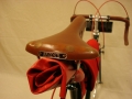 Rollo_cuero_portaherramientas_sillin_bicicleta_clasica_carreras_antigua_11