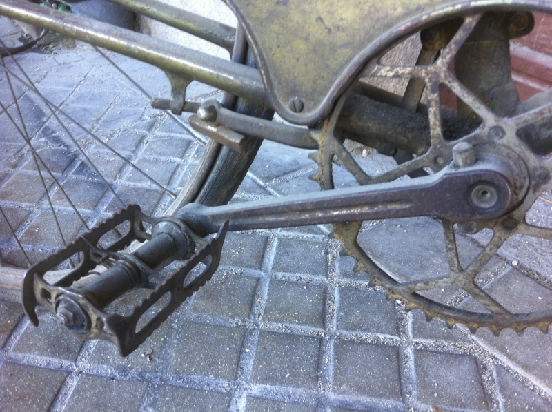 Bicicleta_antigua_Super_CIL_topografo_museo_ferrocarril_Madrid_restauracion_012