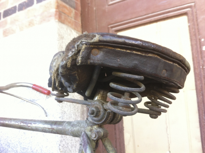 Bicicleta_antigua_Super_CIL_topografo_museo_ferrocarril_Madrid_restauracion_022