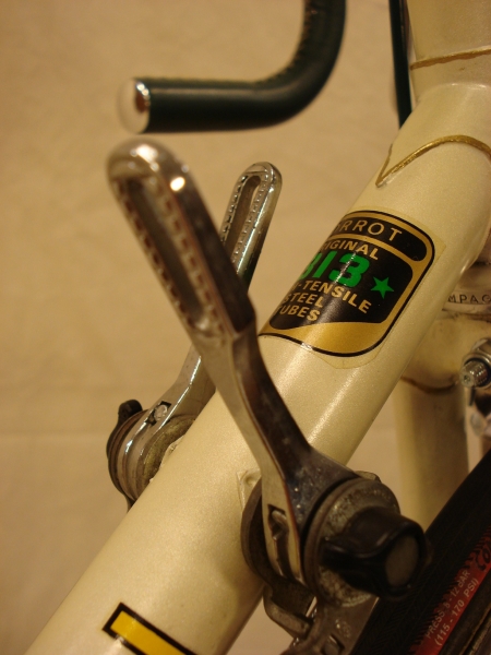 Bicicleta_clasica_Torrot_Champion_carreras_antigua_cuero_032