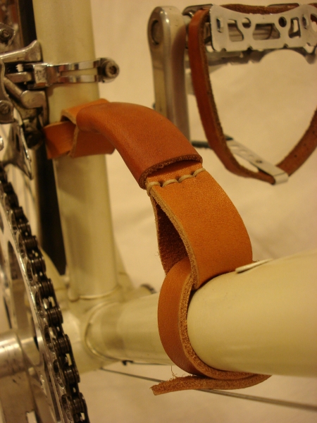 Bicicleta_clasica_Torrot_Champion_carreras_antigua_cuero_050