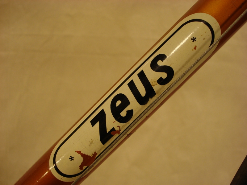 Bicicleta_antigua_ZEUS_carreras_clasica_Gran_Sport_carretera_Brooks_036